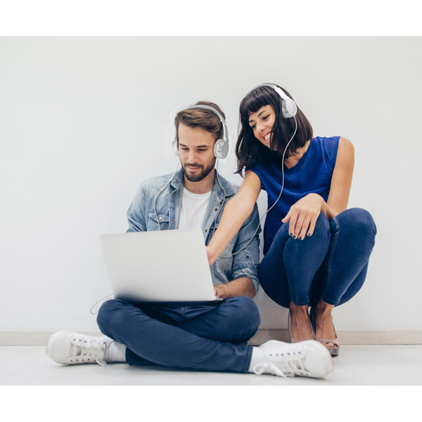 Maxell SMS-10 Solid2 Metalz Mid Size Pearl